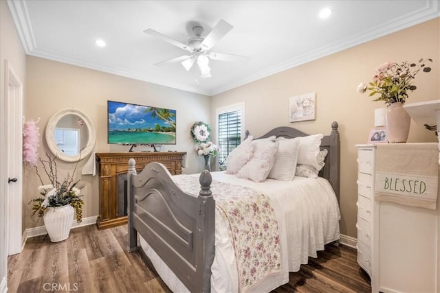 25687 Red Hawk Rd, Corona, CA 92883 - bedroom with wood finished floors, ornamental molding, recessed lighting, and ceiling fan