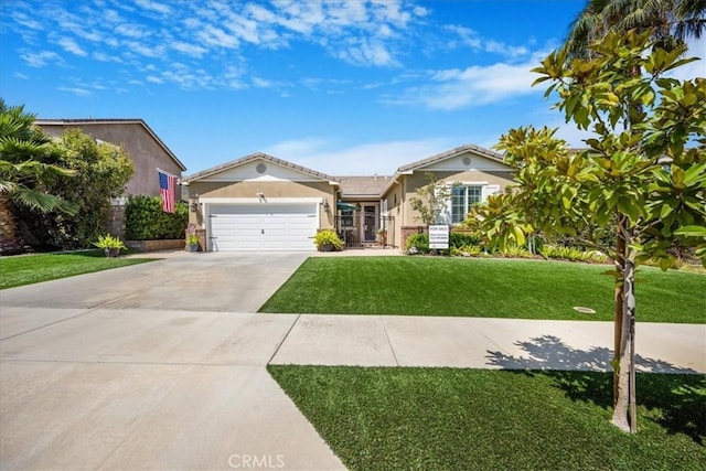 25687 Red Hawk Rd, Corona, CA 92883 - ranch-style house with stucco siding, an attached garage, a front lawn, and driveway