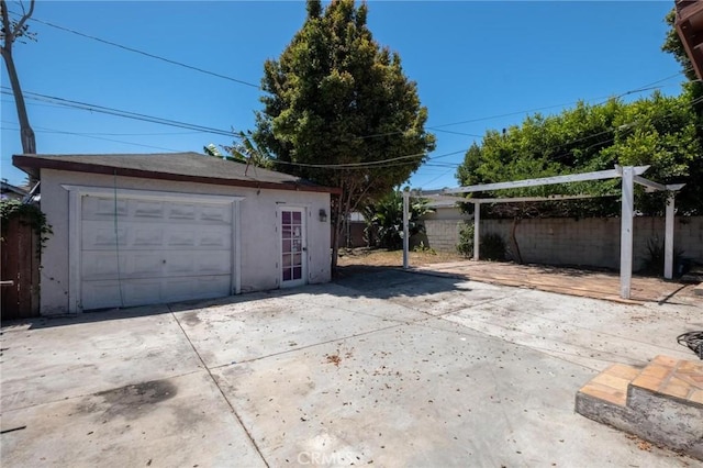 4024 W 166th St, Lawndale, CA 90260 - detached garage with concrete driveway