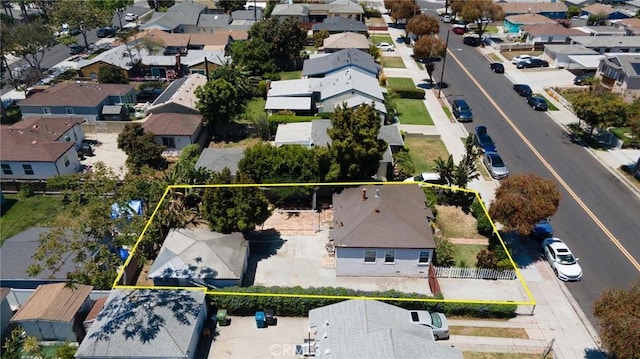 4024 W 166th St, Lawndale, CA 90260 - aerial view of residential area featuring property parcel outlined