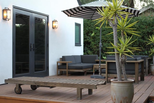 3030 Ibsen, Point Loma, CA 92106 - deck with french doors and an outdoor living space