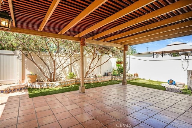 1256 Bostonia St Unit B, El Cajon, CA 92021 - fenced backyard with a patio area