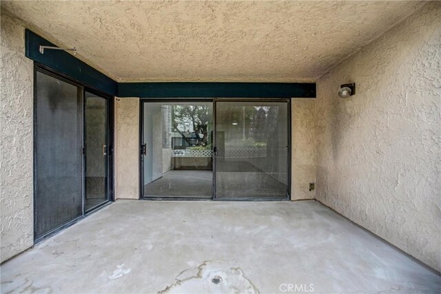 4499 Via Marisol Unit 105A, Los Angeles, CA 90042 - view of patio