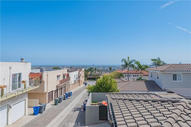 2244 Molino Ave, Signal Hill, CA 90755 - exterior space with a tile roof and a residential view