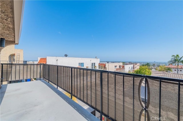 2244 Molino Ave, Signal Hill, CA 90755 - view of balcony
