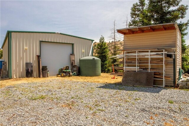 33708 Bronco Ln, Squaw Valley, CA 93675 - view of detached garage