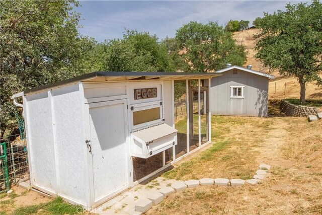 33708 Bronco Ln, Squaw Valley, CA 93675 - view of shed