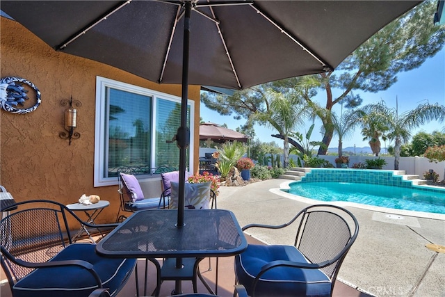 27071 Crews Hill Dr, Menifee, CA 92586 - view of pool featuring a patio area, outdoor dining area, and a fenced backyard