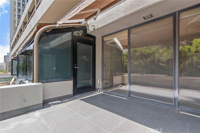 121 S Hope St Unit 9, Los Angeles, CA 90012 - view of patio