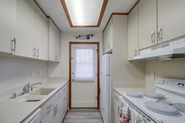 12158 Orange Crest Ct Unit 4, Lakeside, CA 92040 - kitchen with white appliances, under cabinet range hood, a sink, and light countertops
