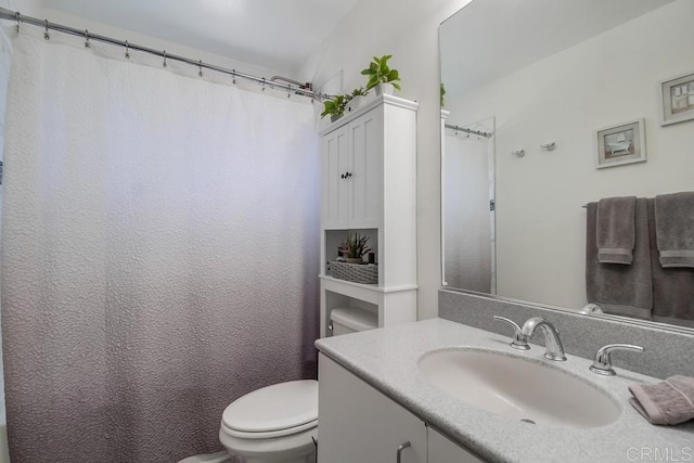 12158 Orange Crest Ct Unit 4, Lakeside, CA 92040 - full bathroom with vanity, toilet, and a shower with curtain