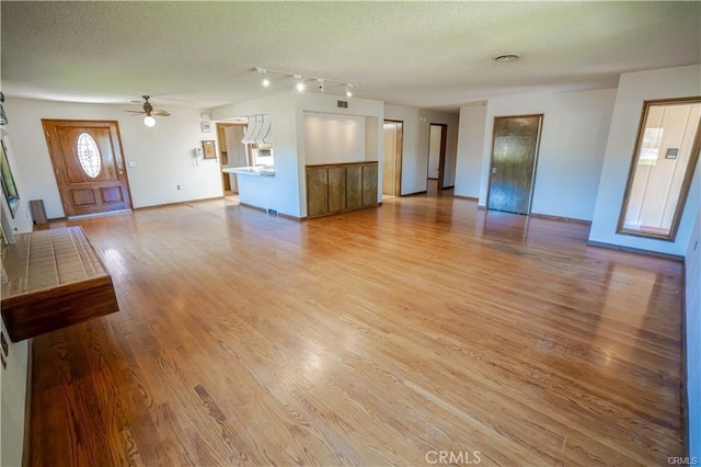 34155 Castlehaven Rd, Agua Dulce, CA 91390 - photo 12