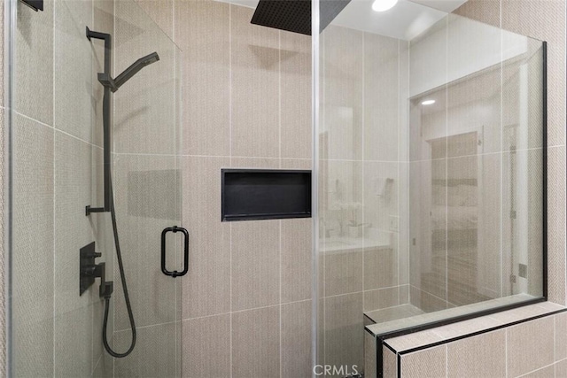 17630 Mapes Ave, Cerritos, CA 90703 - full bath with a shower stall
