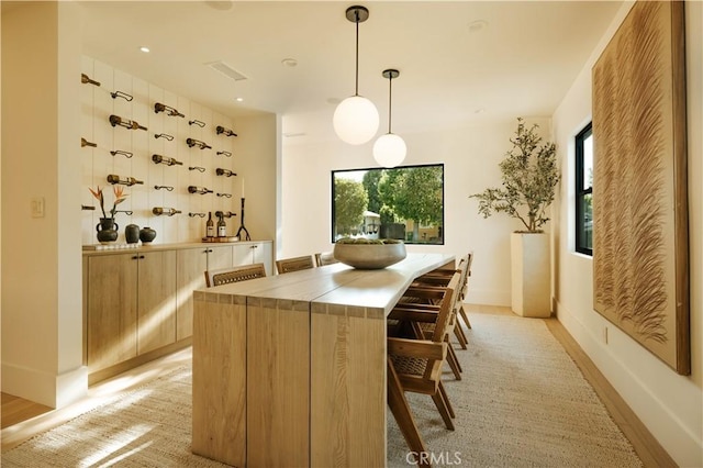4522 Calhoun Ave, Sherman Oaks, CA 91423 - dining area with baseboards and recessed lighting