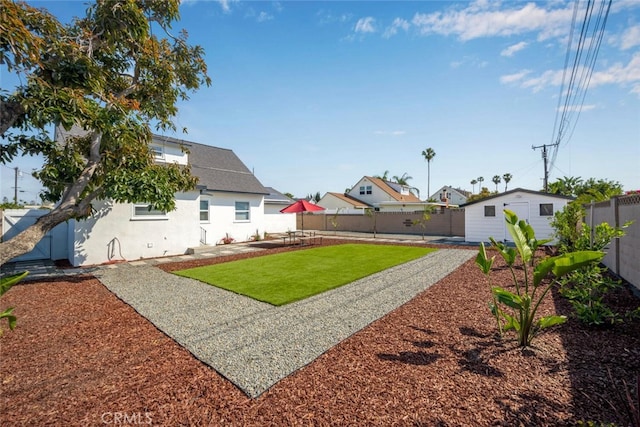 6082 Bannock Rd, Westminster, CA 92683 - view of yard with a patio area and an outdoor structure