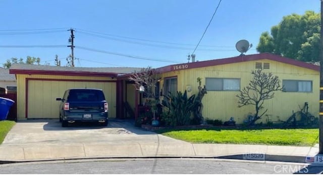 15630 Wharff Ln, Lawndale, CA 90260 - ranch-style home featuring concrete driveway