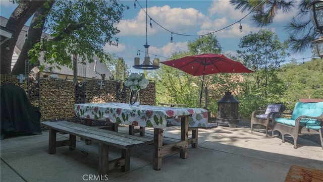 1353 Golden Rule Ln, Lake Arrowhead, CA 92352 - view of patio / terrace