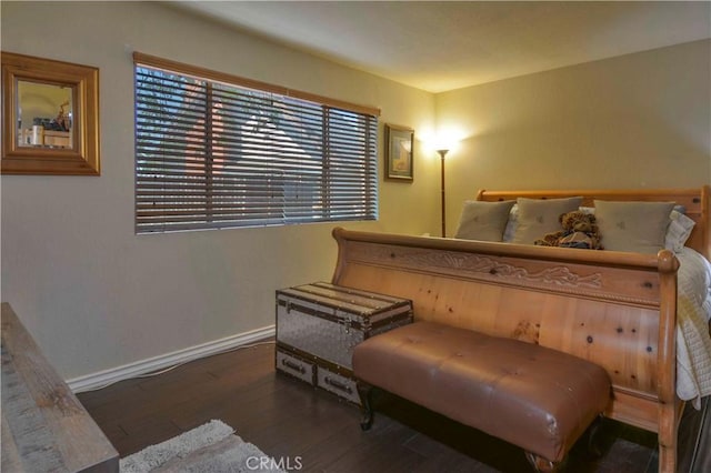1353 Golden Rule Ln, Lake Arrowhead, CA 92352 - bedroom with wood finished floors and baseboards