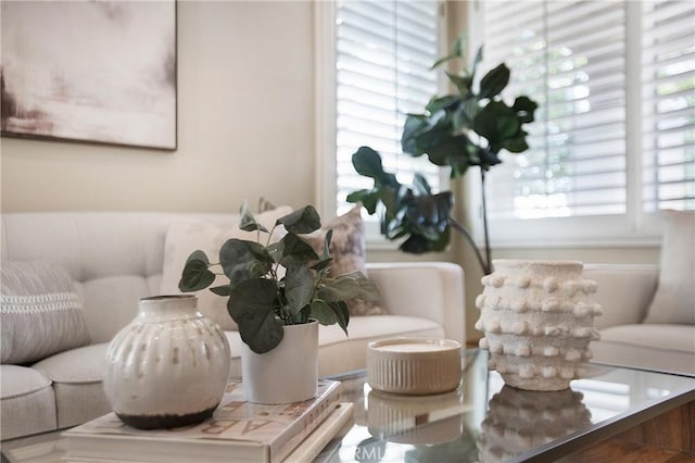 16 Vitale Ln, Lake Forest, CA 92610 - view of living area