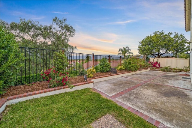 23 Santa Isabel, Rancho Santa Margarita, CA 92688 - fenced backyard with a patio area
