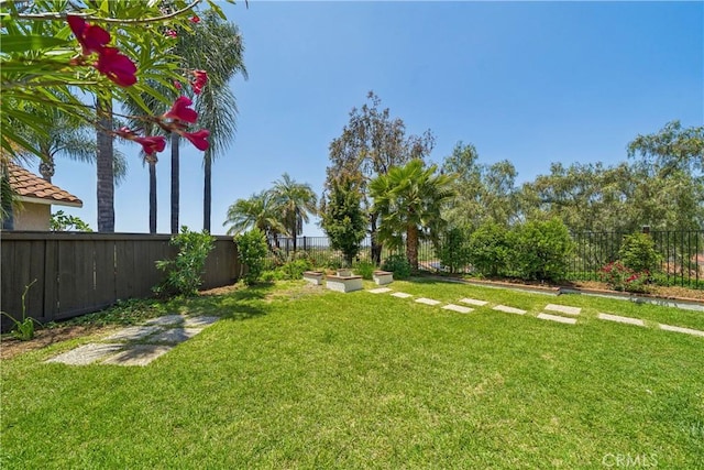 23 Santa Isabel, Rancho Santa Margarita, CA 92688 - view of yard