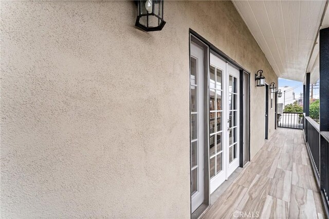 1960 Chariton St, Los Angeles, CA 90034 - wooden deck with french doors