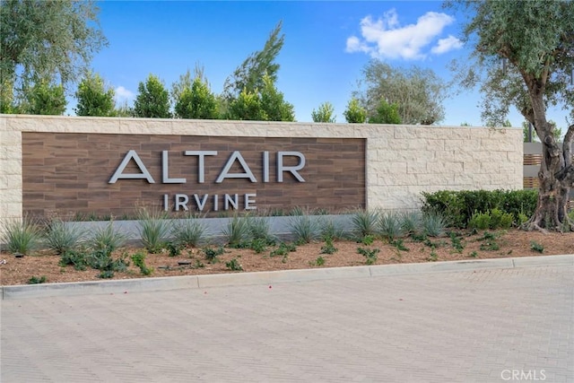 56 Claudius Ct, Irvine, CA 92618 - view of community sign