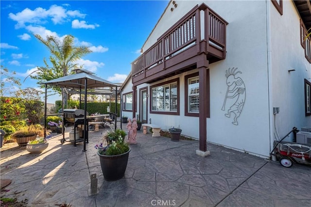 668 Corte Sol, Camarillo, CA 93010 - view of patio featuring a balcony and a gazebo