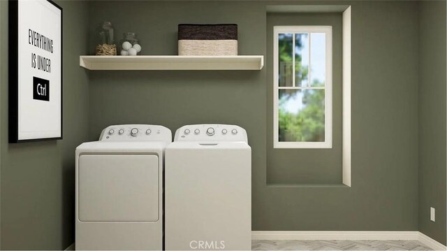 1630 Eagle Rd, Rialto, CA 92376 - laundry room featuring washing machine and clothes dryer and baseboards
