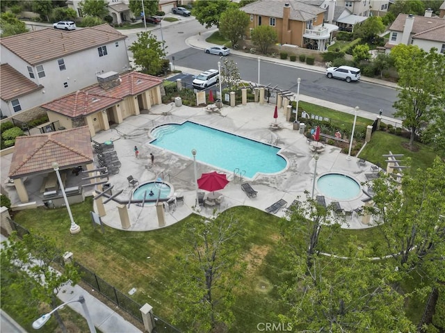 28409 Connick Pl, Saugus, CA 91350 - community pool with a patio, a residential view, a hot tub, and a gazebo