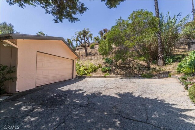 11811 Louise Ave, Granada Hills, CA 91344 - view of garage