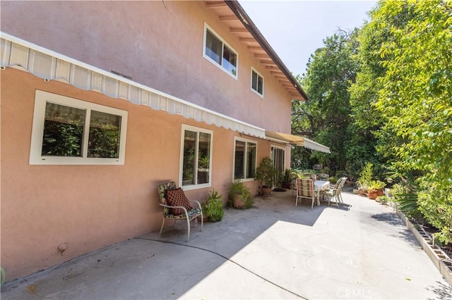 11811 Louise Ave, Granada Hills, CA 91344 - view of patio / terrace featuring outdoor dining space