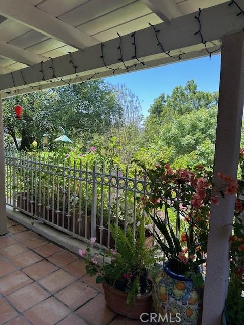 22633 Crespi St, Woodland Hills, CA 91364 - photo 51