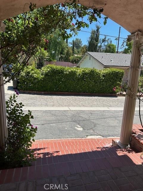22633 Crespi St, Woodland Hills, CA 91364 - photo 56