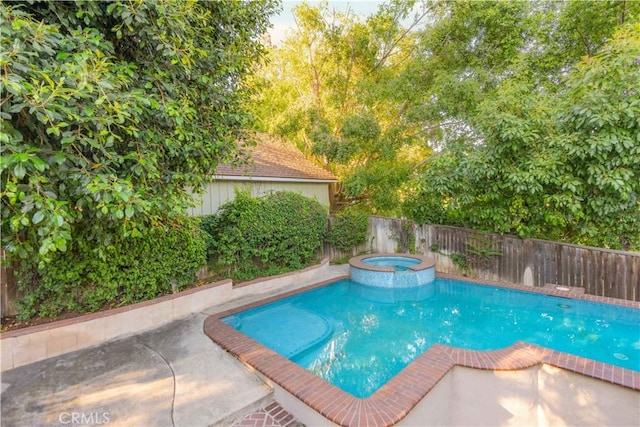 803 Crescent Dr, Monrovia, CA 91016 - view of swimming pool featuring a fenced backyard and a pool with connected hot tub