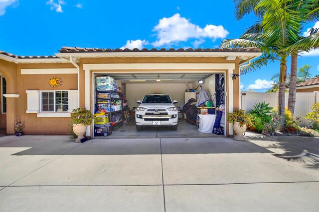 907 Rockwell Springs Ct, Escondido, CA 92025 - garage featuring driveway