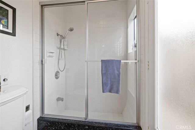 218 Evening Star Ln, Newport Beach, CA 92660 - bathroom with a shower stall