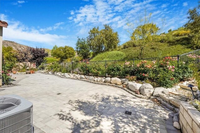 18608 Cedar Crest Dr, Canyon Country, CA 91387 - photo 22