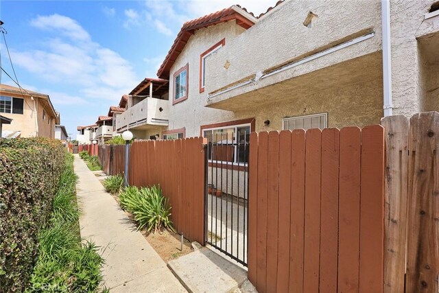 915 Carob Way Unit 2, Montebello, CA 90640 - gate featuring a residential view