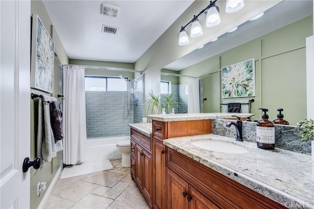 18016 Mariner Dr, Victorville, CA 92395 - full bath with vanity, shower / bathtub combination with curtain, and toilet