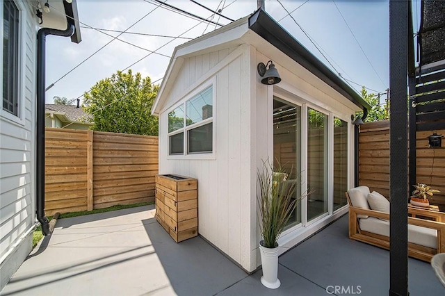 4218 E 3rd St, Long Beach, CA 90814 - view of patio / terrace