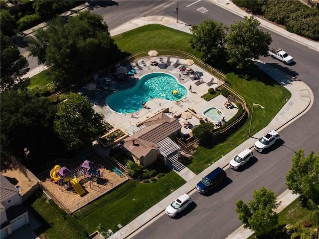 23317 Cuestport Dr, Valencia, CA 91354 - bird's eye view of a pool area