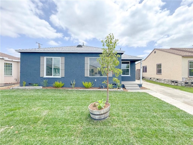 1512 S Butler Ave, Compton, CA 90221 - view of front of home with a front yard and a porch