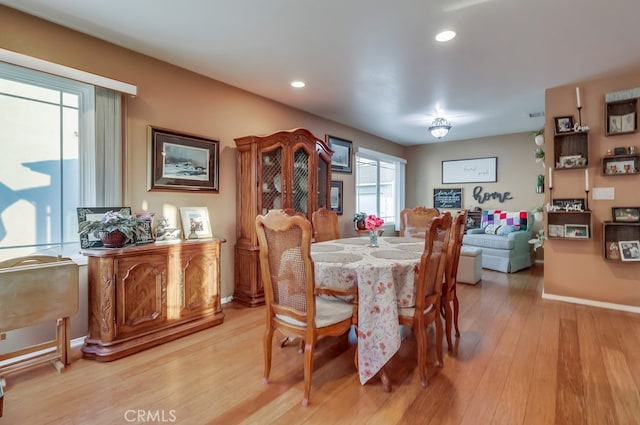 4002 Camerino St, Lakewood, CA 90712 - dining room featuring light wood-style flooring, baseboards, and recessed lighting