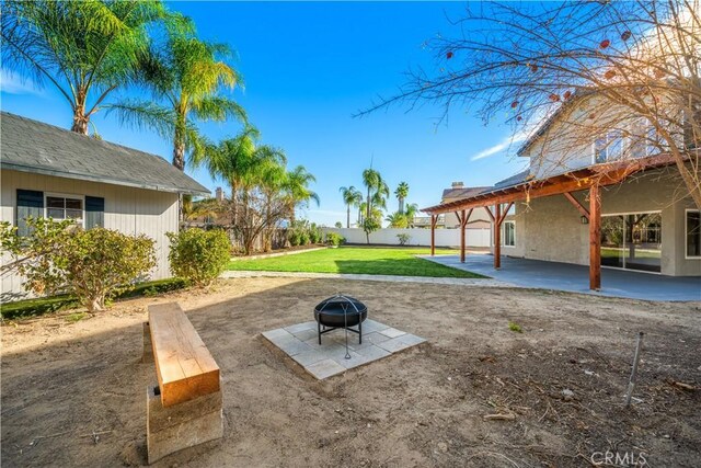 31832 Poole Ct, Temecula, CA 92591 - view of yard with a fire pit and a patio area