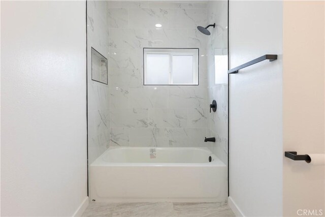 1342 W Magnolia St, Compton, CA 90220 - full bath featuring baseboards and shower / washtub combination