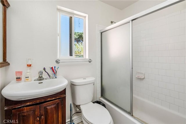 660 W 94th St, Los Angeles, CA 90044 - full bathroom with toilet, vanity, and enclosed tub / shower combo
