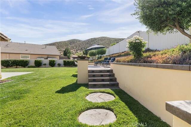 29042 Botanical Cir, Menifee, CA 92584 - view of yard featuring a mountain view
