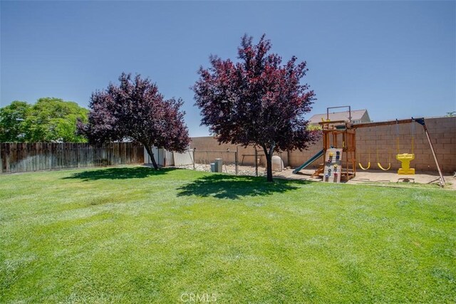 11145 Desert Rose Dr, Adelanto, CA 92301 - photo 27
