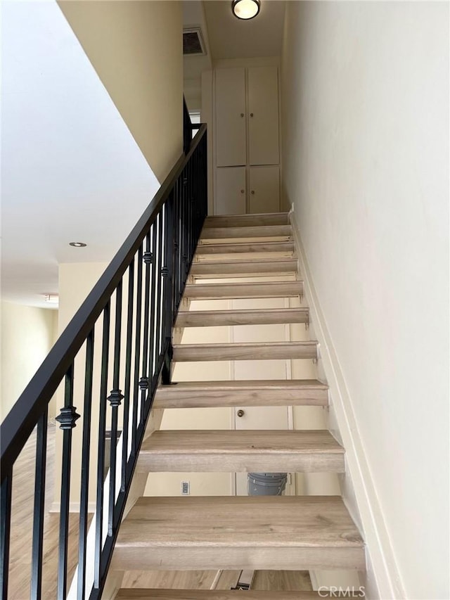 919 N Inglewood Ave Unit 10, Inglewood, CA 90302 - photo 9
